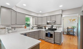 1006 Tramore Trl, Madison, WI 53717