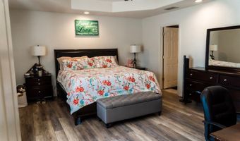 1511 Live Oak Ln, Andrews, TX 79714