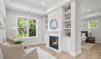 4911 37TH St N, Arlington, VA 22207