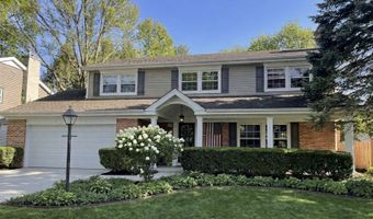 909 E Rockwell St, Arlington Heights, IL 60005