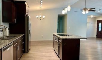 8 Cummings Ln, Bella Vista, AR 72715