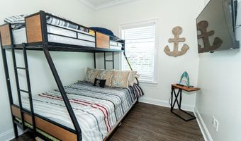 216 Carre Ct 3, Bay St. Louis, MS 39520