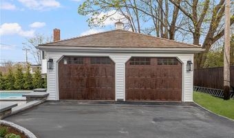 7 Champlin St, Newport, RI 02840
