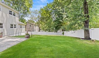 176 Church St, Aberdeen, NJ 07747