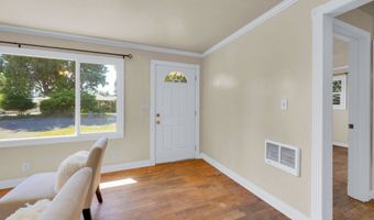 3279 ORIOLE St, Springfield, OR 97477