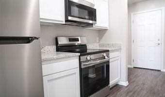 702 W 6th St, Atoka, OK 74525