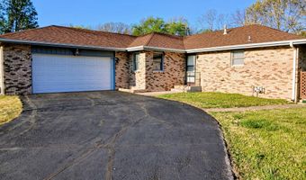 607 Terrace Dr, Aurora, MO 65605