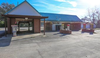 557 BLVD, Baxley, GA 31513