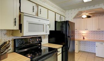 809 Oleander Cir, Barefoot Bay, FL 32976