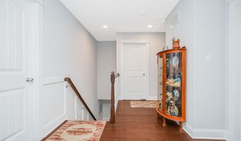 741 Beach Ave, Beachwood, NJ 08722
