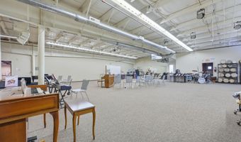 149 Green Dr, Avilla, IN 46710