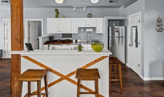 436 E 3rd St A, Alton, IL 62002