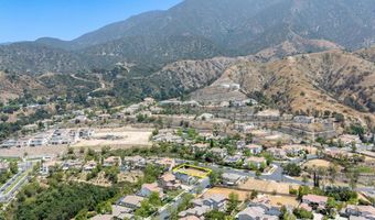 3769 N Hollingsworth Rd, Altadena, CA 91001