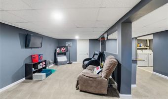 29 Dix Ave, Johnston, RI 02919