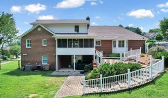 3046 Hawthorne St, Athens, TN 37303