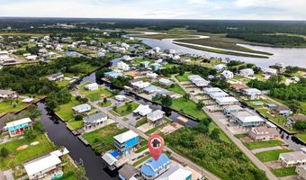 4044 Mindanao St, Bay St. Louis, MS 39520