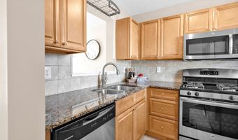 4078 Blendon Point Dr 61C, Columbus, OH 43230