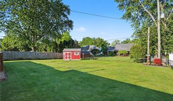 1540 Lilly Ln, Alliance, OH 44601