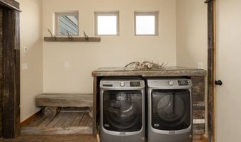 1704 Roundup Blvd, Belgrade, MT 59714