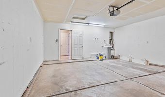 221 Burnage Ln, Alamogordo, NM 88310