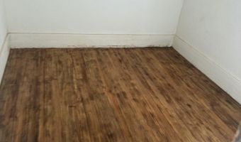 6 Henry St, Amsterdam, NY 12010