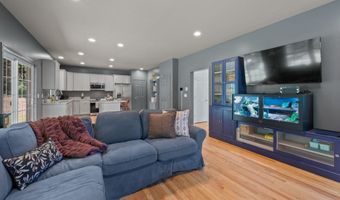 805 Pucker St, Coventry, CT 06238