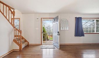 10 Farmer Ct, Albrightsville, PA 18210