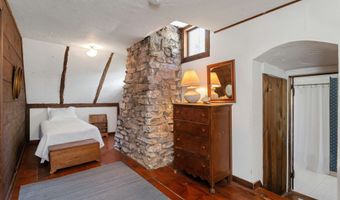 64 Old Kings Hwy S, Darien, CT 06820