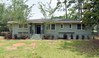 1009 Summit Dr, Albany, GA 31707