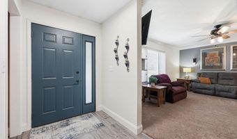 1004 Elm St, Auburn, IN 46706