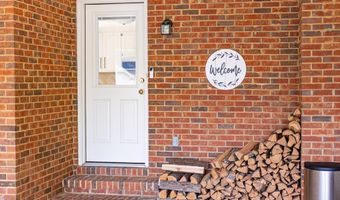 2518 Kenilworth Dr, Albany, GA 31707