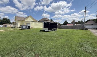 503 S Clinton St, Albia, IA 52531