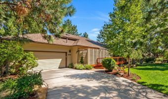 3040 NW Clubhouse Dr, Bend, OR 97703