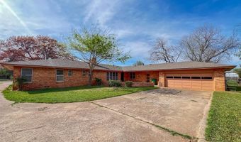812 S Ash St, Archer City, TX 76351