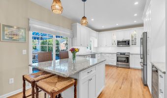 22 Woodland Ave, Manasquan, NJ 08736