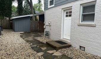 611 E Davis St, Arlington Heights, IL 60005