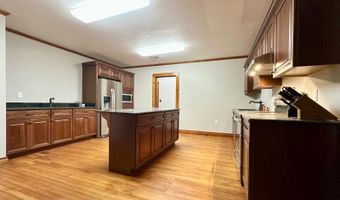 2250 River Rd, Berwick, LA 70342