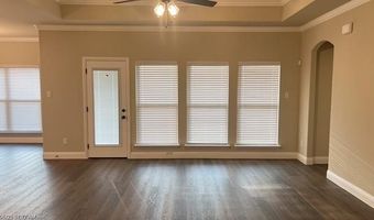 212 Navajo Trl, Alvarado, TX 76009