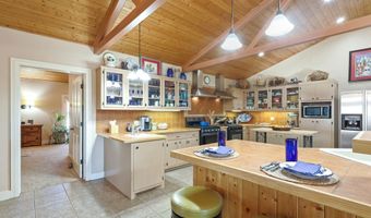 100 Loma Del Norte Dr, Alpine, TX 79830