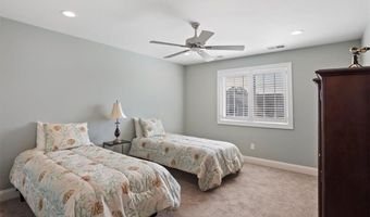 281 Wickford Ct 23, North Kingstown, RI 02852