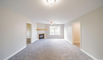 3290 Carolyn Ln, Ammon, ID 83406