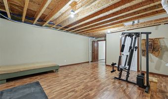 2544 Avery Ln, Altoona, WI 54720