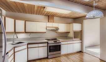 7968 SW SCHOLLS FERRY Rd, Beaverton, OR 97008