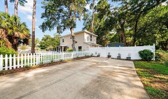 1845 FORSYTH Ct, Atlantic Beach, FL 32233
