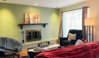 8008 NW 27th St, Bethany, OK 73008