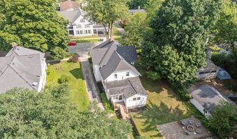 521 Trowbridge St, Allegan, MI 49010