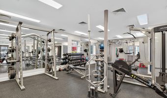 4163 S FOUR MILE RUN Dr 301, Arlington, VA 22204