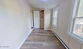 568 Park Ave Apt 2, Albany, NY 12208