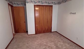 8300 Bear Rd SE, Amsterdam, OH 43903