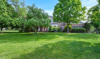 301 BERKLEY Ave, Belle Mead, NJ 08502